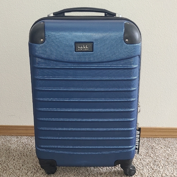 Nicole Miller Blue Travel Bag - Picture 1 of 12